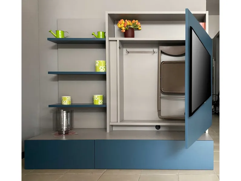 Scopri la parete attrezzata Smart living di Ozzio con sconto del 80%!