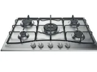 Innovativo piano cottura Pnc752tixha di Hotpoint ariston con forte sconto