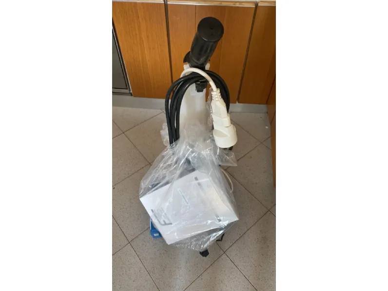 Floorwash Doc: piccoli apparecchi elettrici a prezzo ribassato