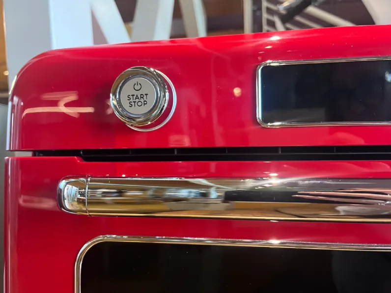 Piccoli elettrodomestici Smeg: Forno combinato a vapore da appoggio  con forte sconto
