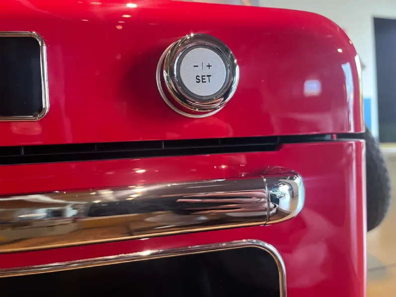 Piccoli elettrodomestici Smeg: Forno combinato a vapore da appoggio  con forte sconto