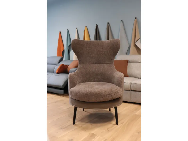 Poltroncina in stile design modello Dodo Le comfort a prezzo scontato