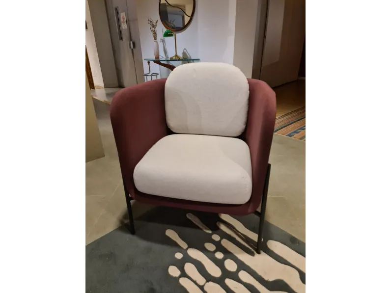Poltrona in stile design Haiku Novamobili in Offerta Outlet