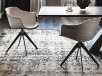 Poltroncina Indy Cattelan: seduta fissa, offerta outlet. Perfetta per l'architetto.