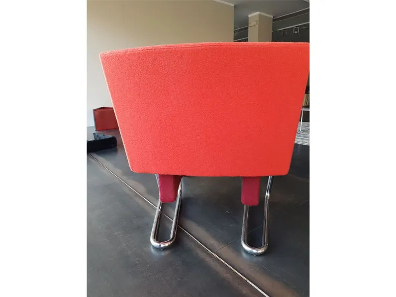 Poltroncina modello Ron-aldodown Bonaldo in Tessuto a prezzo scontato