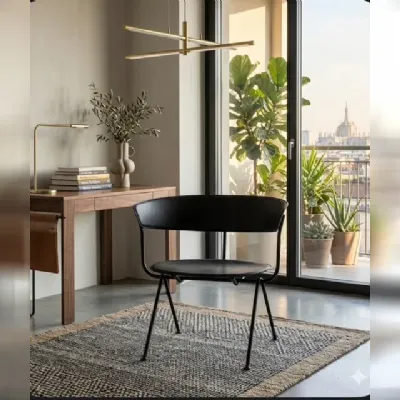 Poltrona modello Poltroncina officina inpelle nera Magis in offerta