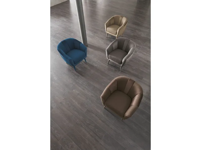 Poltrona con seduta fissa Tebe Target point in Offerta Outlet 