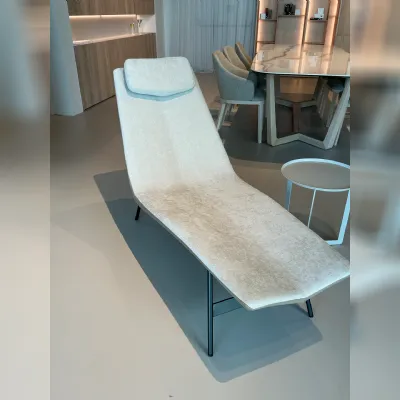 Poltrona Alpilles con movimento relax a marchio Bonaldo con uno sconto esclusivo