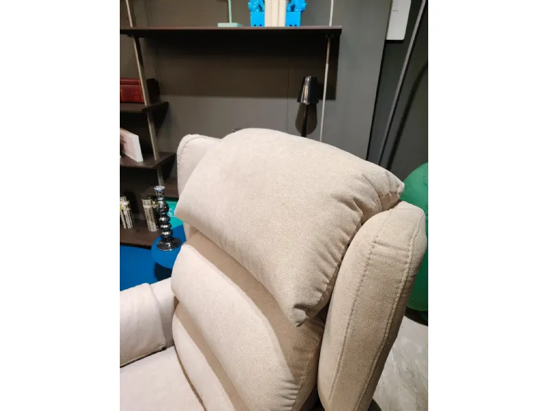 Poltrona relax modello Nuvola a marchio Egoitaliano con forte sconto