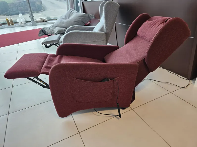 Poltrona relax modello Poltrona relax orietta  a marchio Vitarelax con forte sconto