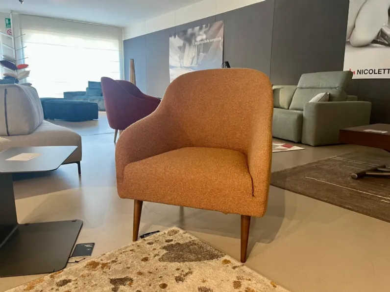 Poltrona Adda Le comfort in Tessuto SCONTATA