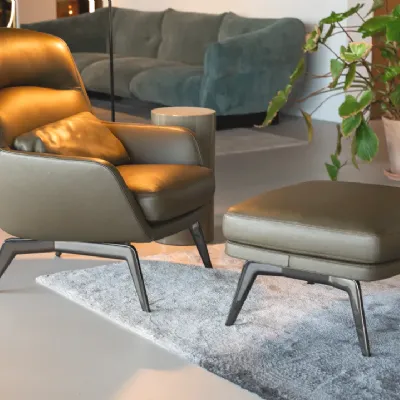 Poltrona con seduta fissa Belt  Minotti in Offerta Outlet 