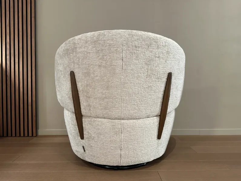 Poltrona con seduta fissa Mara Calligaris a prezzo Outlet 