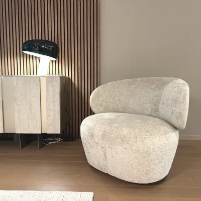 Poltrona con seduta fissa Mara Calligaris a prezzo Outlet 