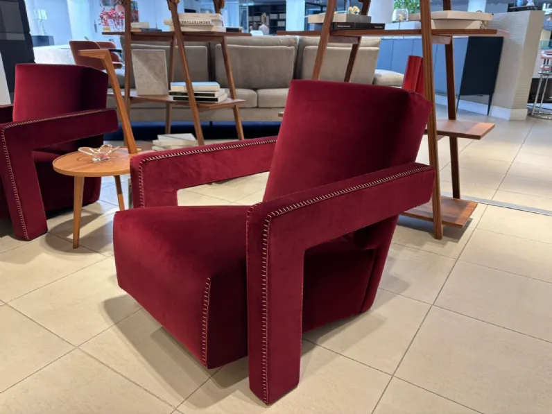 Poltrona Utrecht Cassina a prezzo scontato 