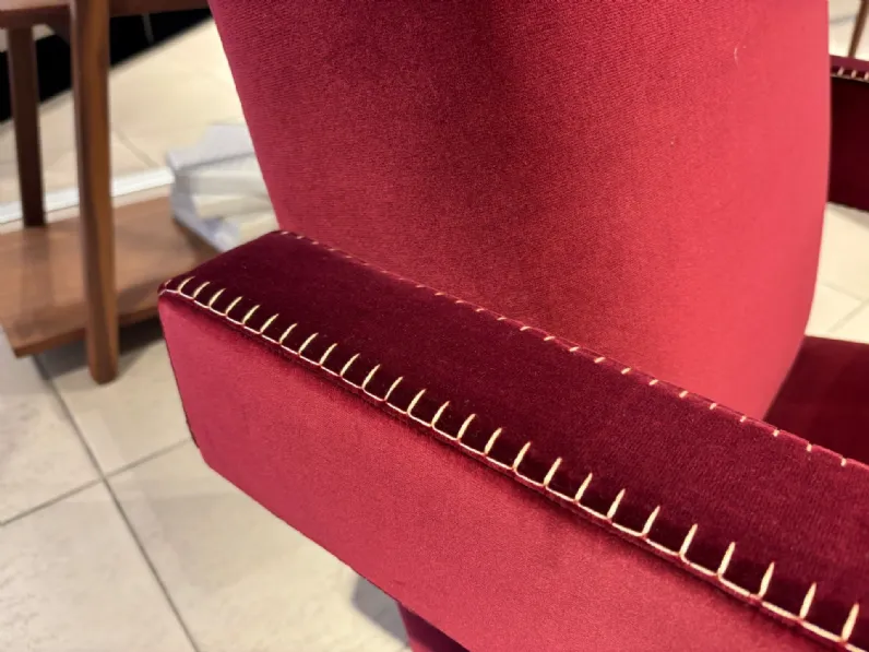 Poltrona Utrecht Cassina a prezzo scontato 