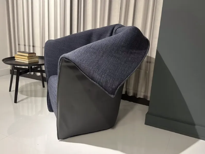 Poltrona modello Artichoke Novamobili a prezzi outlet