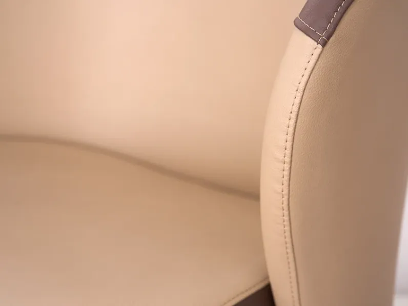 Poltrona modello Koccola Kastel in offerta