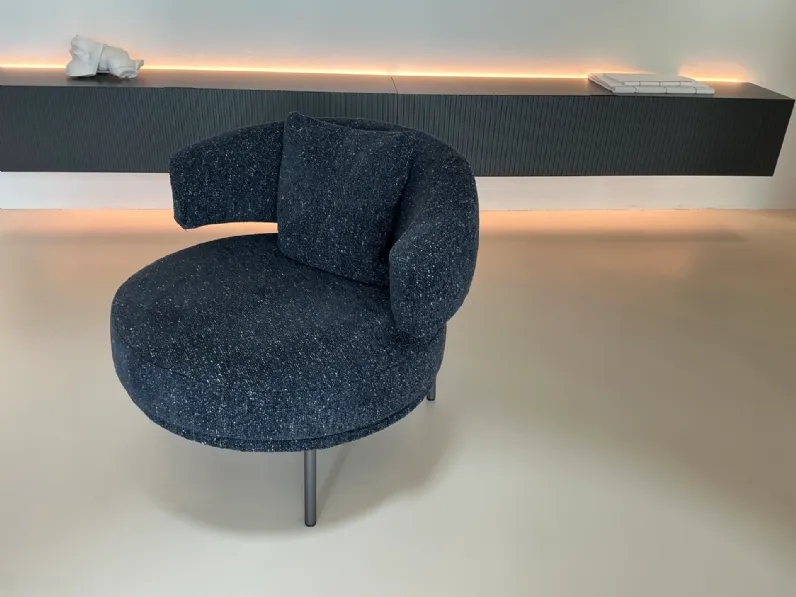 Poltrona in stile design Neuily lounge Bonaldo in Offerta Outlet