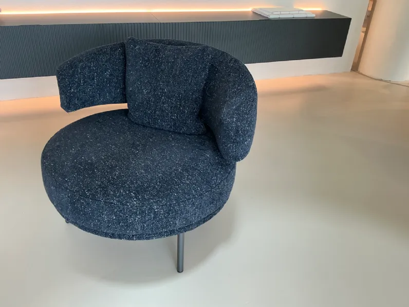 Poltrona in stile design Neuily lounge Bonaldo in Offerta Outlet