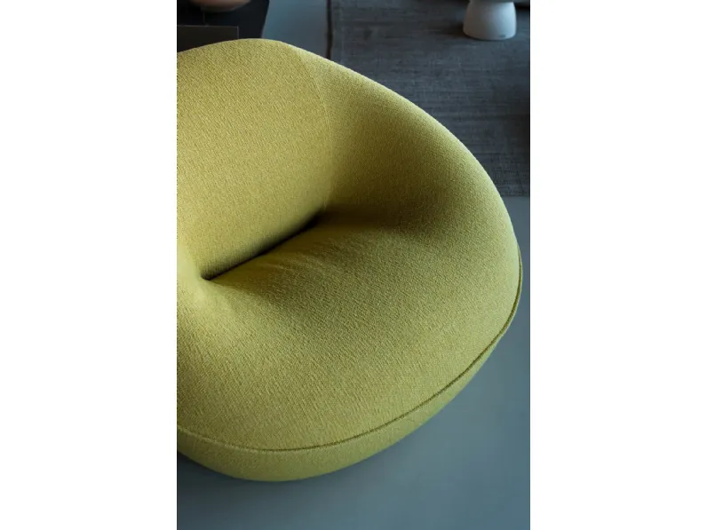 Poltrona in stile design Tortello  B&b italia in Offerta Outlet