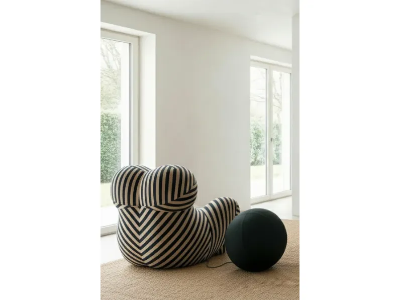 Poltrona modello Up beb italia B&b italia ad un prezzo imperdibile