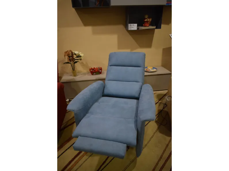 Poltrona modello Kelly Collezione esclusiva con forte sconto