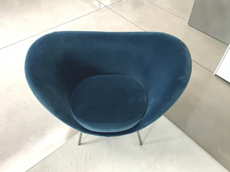 Poltrona modello D.154.2 Molteni & c ad un prezzo vantaggioso