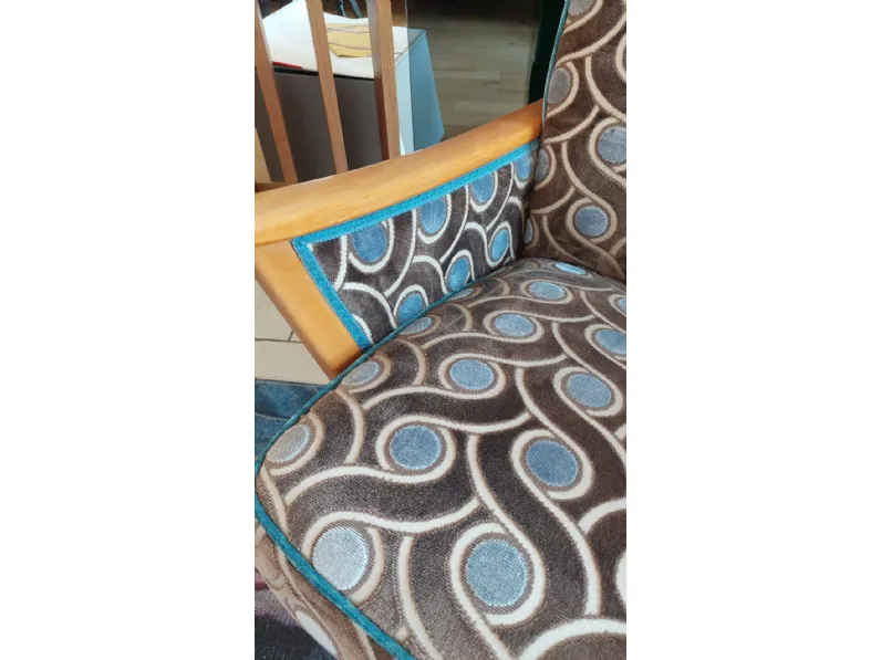 Poltrona modello Easy chair Artigianale ad un prezzo conveniente