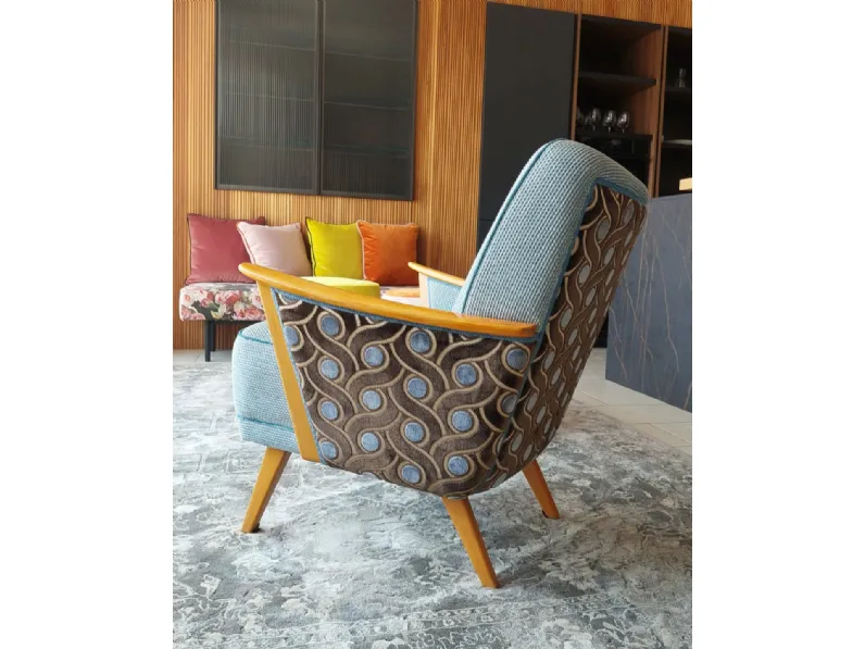 Poltrona modello Easy chair Artigianale ad un prezzo conveniente