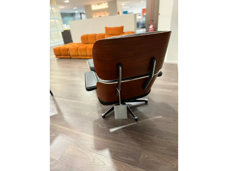 Poltrona in Pelle Lounge chair e ottoman vitra Collezione esclusiva a prezzo Outlet