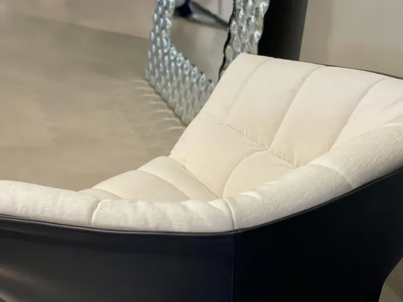 Poltrona in Pelle Moel Ligne roset a prezzo scontato