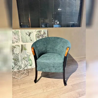Poltrona in stile design Suite Artigianale in Offerta Outlet