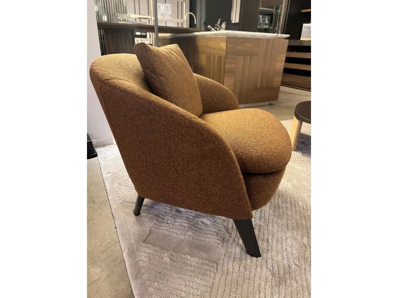 Poltrona in stile moderna Sutton Molteni & c in Offerta Outlet