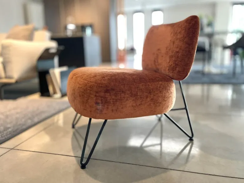 Poltrona modello Overdyed Moroso in offerta