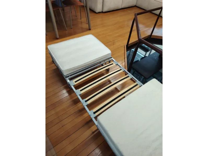 Pouf in tessuto Pouff letto a marchio Artigianale a prezzo ribassato