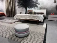 Pouf design modello Macaron Calia a prezzo Outlet