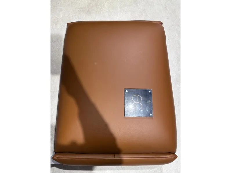 Pouf in pelle Modello chocomagic a marchio Calia a prezzo scontato