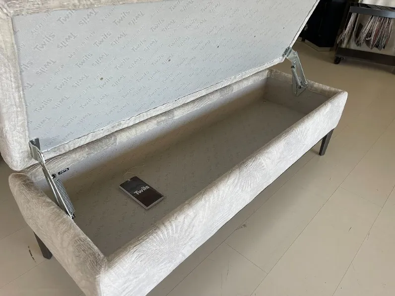 Pouf modello Coffer design Twils a PREZZI OUTLET