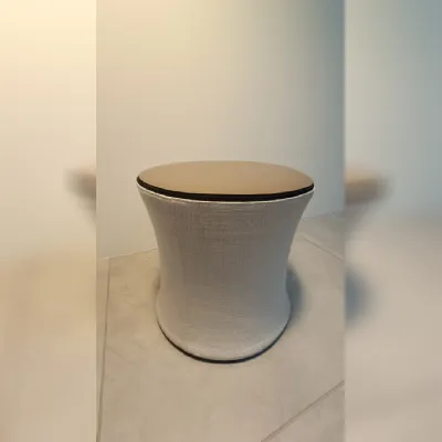 Pouf modello Davis drum  Minotti a prezzi outlet 