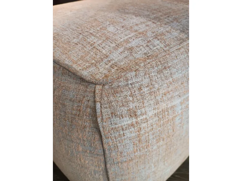 Pouf moderno modello Eden Pianca a prezzo scontato