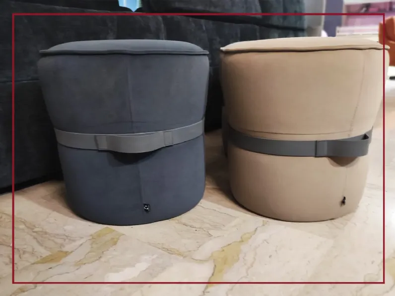 Pouf modello Poff Connubia con forte sconto 