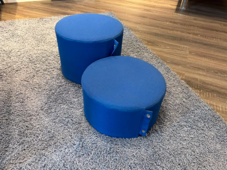 Pouf modello Pouf Axil con forte sconto 