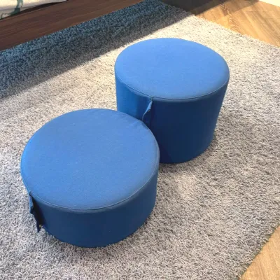 Pouf modello Pouf Axil con forte sconto 