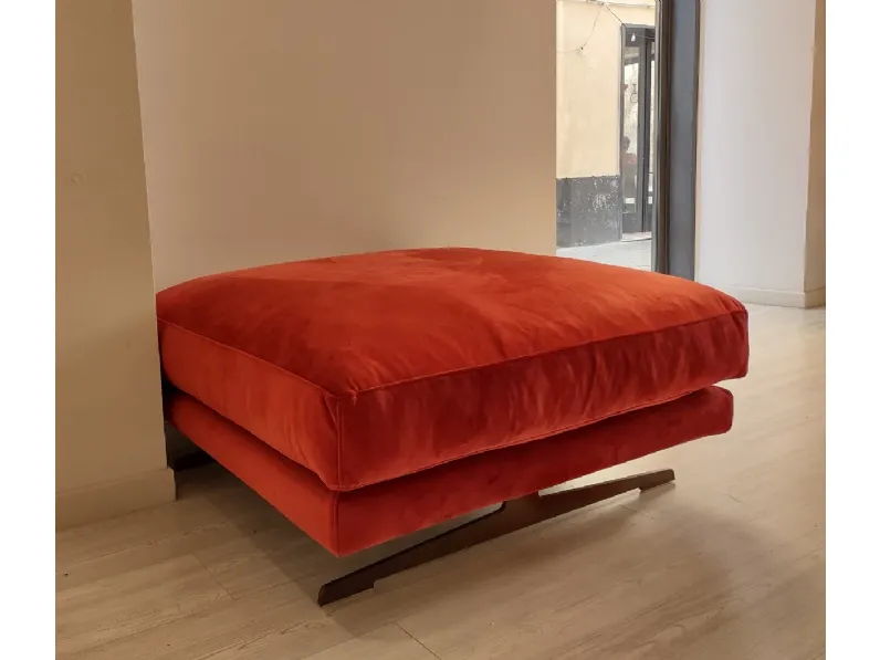 Pouf modello Frank moderno Le comfort a PREZZI OUTLET