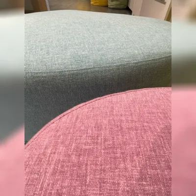 Pouf in tessuto Pouf  a marchio Doimo cityline a prezzo scontato