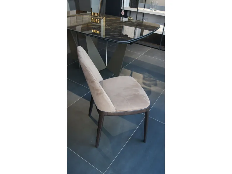 Scopri la Sedia Joelle Dall'Agnese in OFFERTA OUTLET -45%!