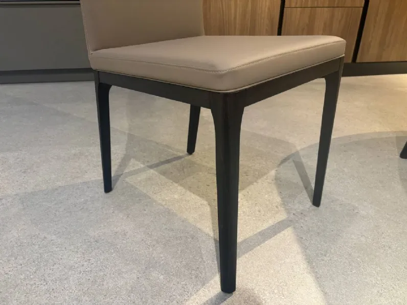 Sedia con schienale alto modello Angy alta a prezzo riservato 