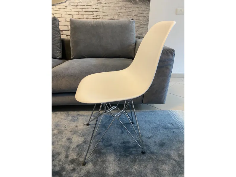 Sedia in plastica senza braccioli Bauhaus in offerta