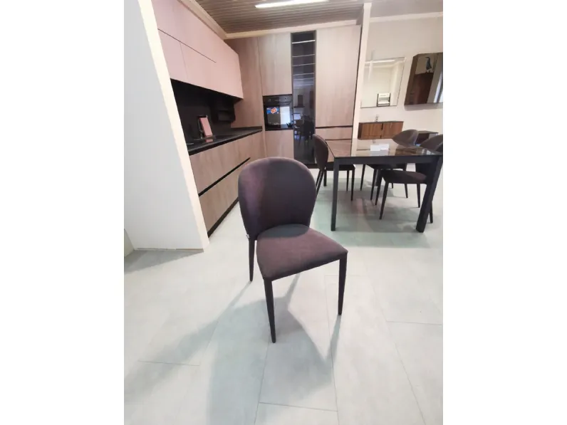 Sedia modello Brenda a marchio Friulsedie scontata del 30%